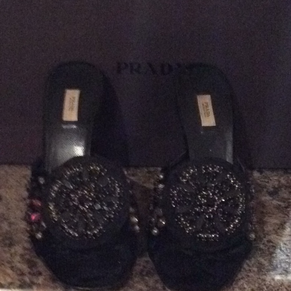 Prada Couture 1 Of 5 pairs made size 71/2 WOW